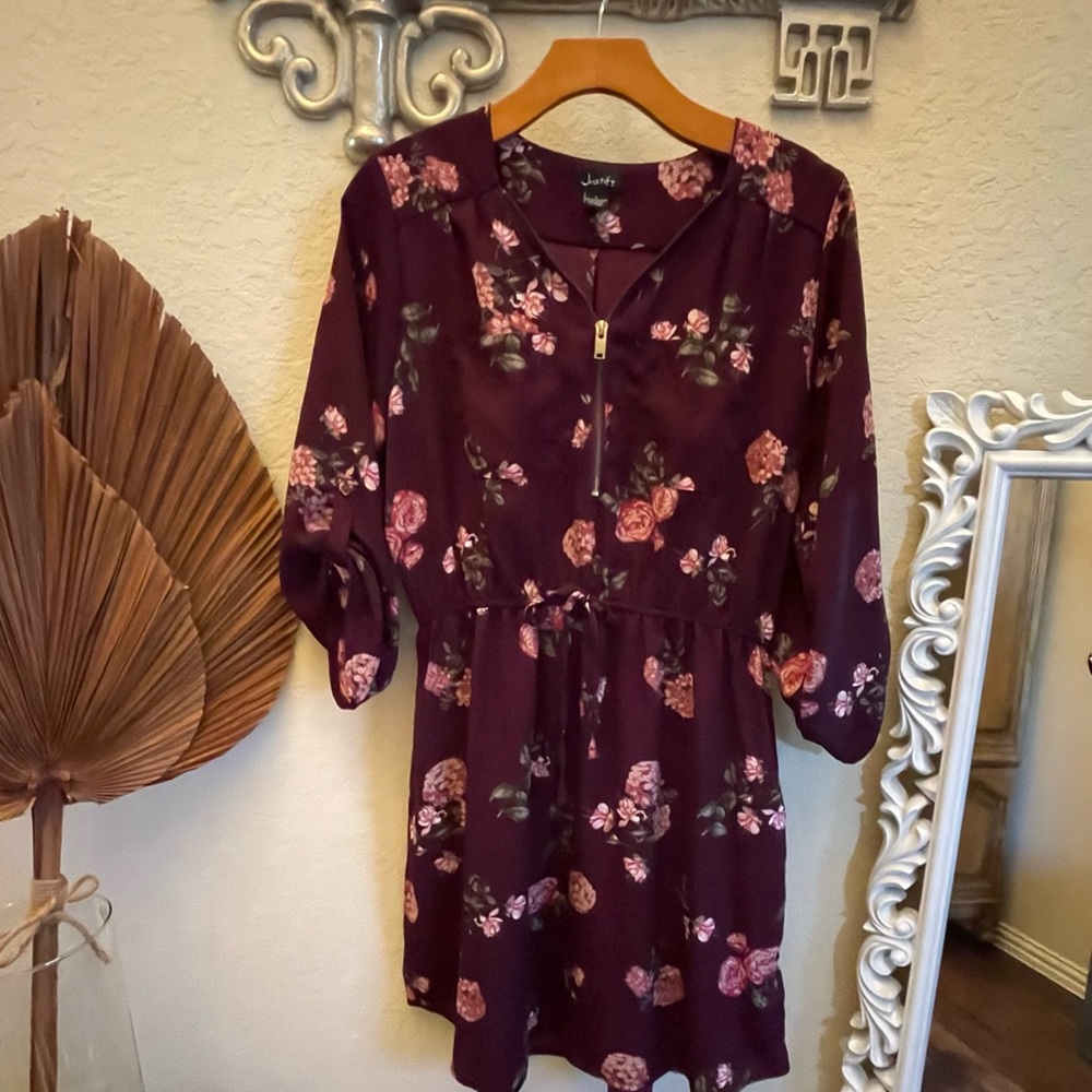 Floral zip dress